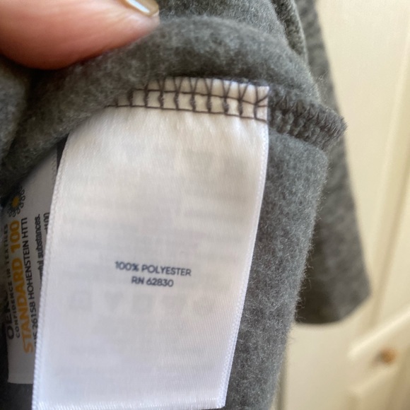 NWOT Heather Fleece Quarter Zip - Picture 5 of 5